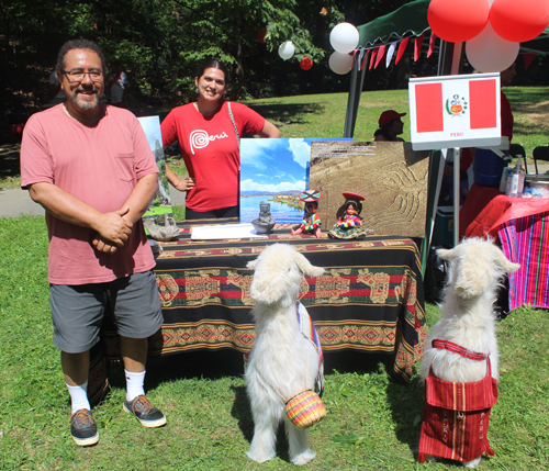 Peruvians at One World Day